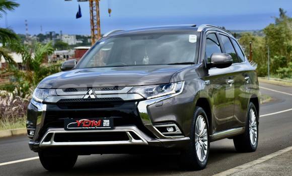 Buy Used Mitsubishi Outlander Other Car in Baie du Cap in Savanne District Buy Used Mitsubishi Outlander Other Car in Baie du Cap in Savanne District