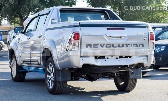 Buy Import Toyota Hilux Other Car in Import - Dubai in Agalega Islands Buy Import Toyota Hilux Other Car in Import - Dubai in Agalega Islands