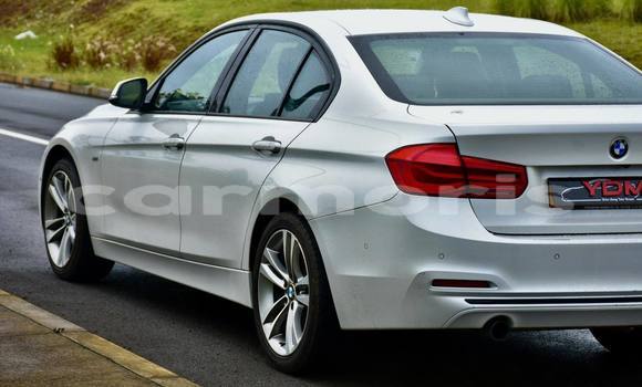 Buy Used BMW 315 White Car in Anse La Raie in Rivière du Rempart District Buy Used BMW 315 White Car in Anse La Raie in Rivière du Rempart District