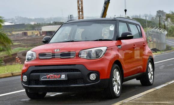 Buy Used Kia Soul Red Car in Baie du Cap in Savanne District Buy Used Kia Soul Red Car in Baie du Cap in Savanne District