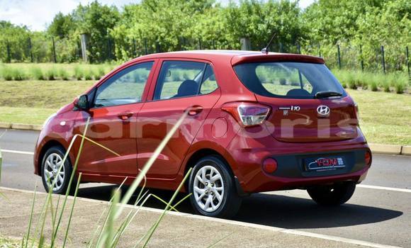 Buy Used Hyundai i10 Red Car in Arsenal in Pamplemousses District Buy Used Hyundai i10 Red Car in Arsenal in Pamplemousses District
