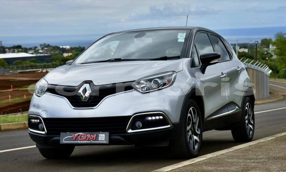 Buy Used Renault Captur Other Car in Amitié–Gokhoola in Rivière du Rempart District