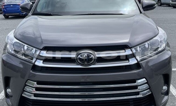 Buy Used Toyota Highlander Other Car in Arsenal in Pamplemousses District Buy Used Toyota Highlander Other Car in Arsenal in Pamplemousses District