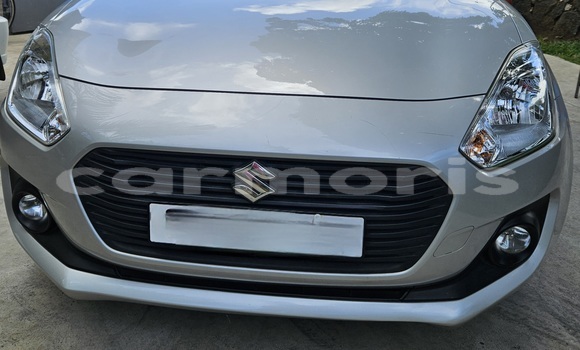 Buy Used Suzuki Swift Silver Car in Rivière du Rempart in Rivière du Rempart District Buy Used Suzuki Swift Silver Car in Rivière du Rempart in Rivière du Rempart District