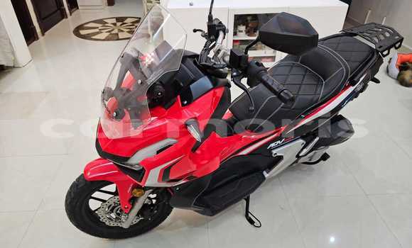 Buy Used Honda Scooters Red Bike in Port Louis in Port Louis District Buy Used Honda Scooters Red Bike in Port Louis in Port Louis District