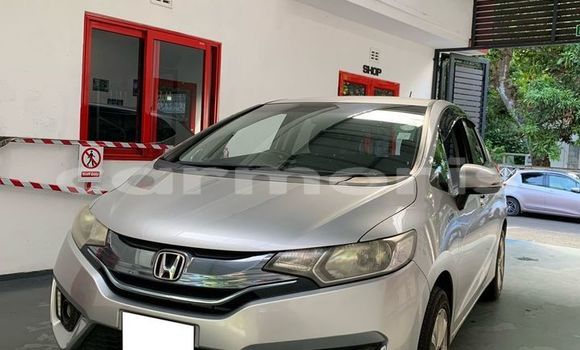 Buy Used Honda fit Other Car in Port Louis in Port Louis District Buy Used Honda fit Other Car in Port Louis in Port Louis District