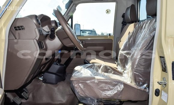 Buy Import Toyota Land Cruiser Beige Car in Import - Dubai in Agalega Islands Buy Import Toyota Land Cruiser Beige Car in Import - Dubai in Agalega Islands