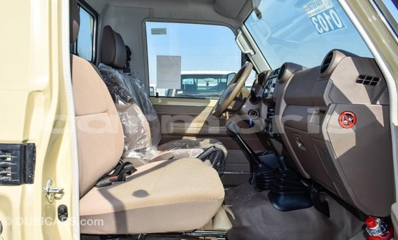 Buy Import Toyota Land Cruiser Beige Car in Import - Dubai in Agalega Islands Buy Import Toyota Land Cruiser Beige Car in Import - Dubai in Agalega Islands