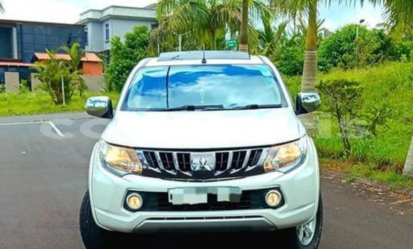 Buy Used Mitsubishi Outlander Other Car in Moka in Moka Buy Used Mitsubishi Outlander Other Car in Moka in Moka