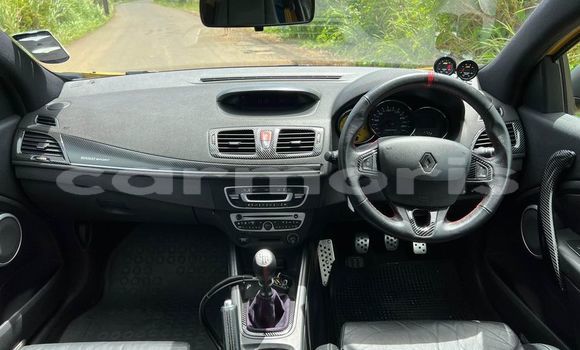 Buy Used Renault Megane Other Car in Anse La Raie in Rivière du Rempart District Buy Used Renault Megane Other Car in Anse La Raie in Rivière du Rempart District