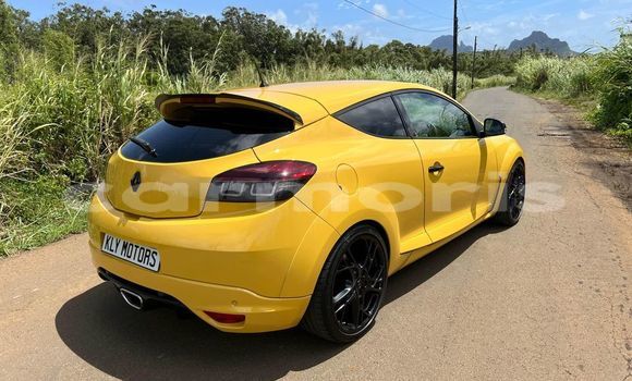 Buy Used Renault Megane Other Car in Anse La Raie in Rivière du Rempart District Buy Used Renault Megane Other Car in Anse La Raie in Rivière du Rempart District