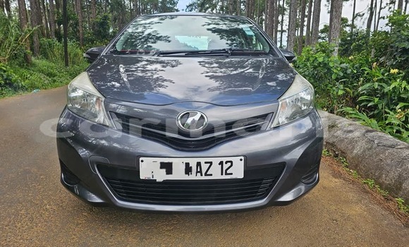 Buy Used Toyota Vitz Black Car in Arsenal in Pamplemousses District Buy Used Toyota Vitz Black Car in Arsenal in Pamplemousses District