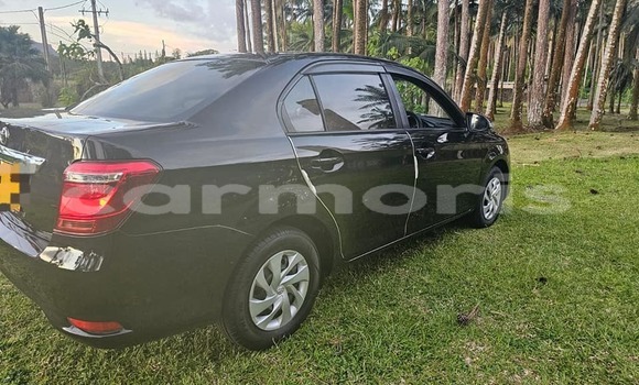 Buy Used Toyota Axio Black Car in Anse La Raie in Rivière du Rempart District Buy Used Toyota Axio Black Car in Anse La Raie in Rivière du Rempart District