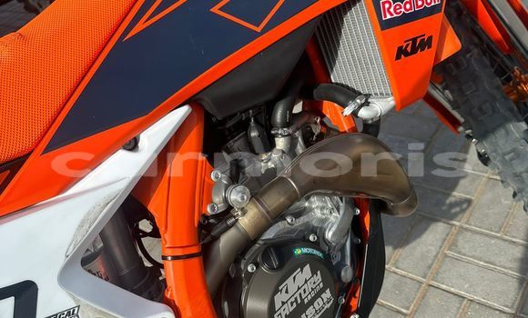 Buy Used KTM 450 Beige Bike in Port Louis in Port Louis District