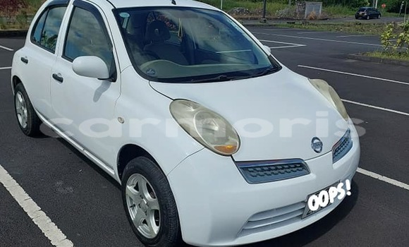 Buy Used Nissan March White Car in Anse La Raie in Rivière du Rempart District Buy Used Nissan March White Car in Anse La Raie in Rivière du Rempart District