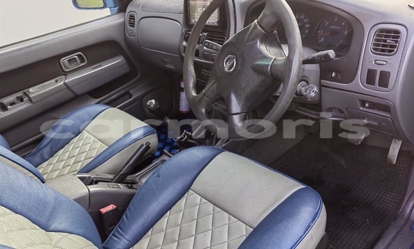 Buy Used Nissan Hardbody Blue Car in Anse La Raie in Rivière du Rempart District Buy Used Nissan Hardbody Blue Car in Anse La Raie in Rivière du Rempart District