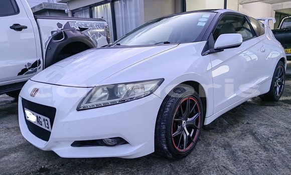 Buy Used Honda CR-Z White Car in Arsenal in Pamplemousses District Buy Used Honda CR-Z White Car in Arsenal in Pamplemousses District