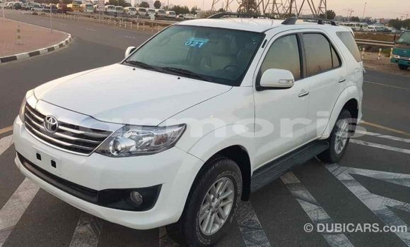 Buy Import Toyota Fortuner White Car in Import - Dubai in Agalega Islands Buy Import Toyota Fortuner White Car in Import - Dubai in Agalega Islands