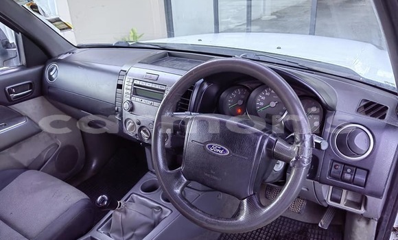 Buy Used Ford Ranger White Car in Baie du Cap in Savanne District Buy Used Ford Ranger White Car in Baie du Cap in Savanne District