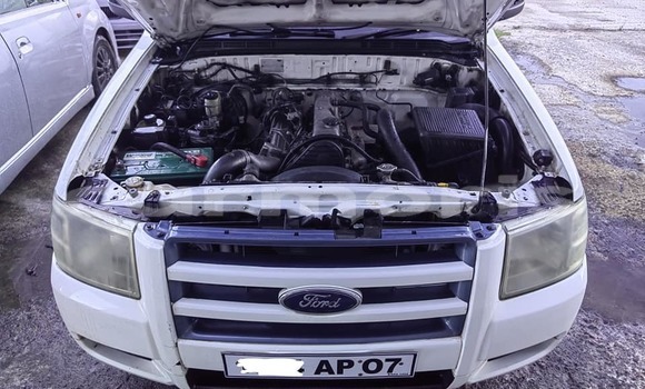Buy Used Ford Ranger White Car in Baie du Cap in Savanne District Buy Used Ford Ranger White Car in Baie du Cap in Savanne District
