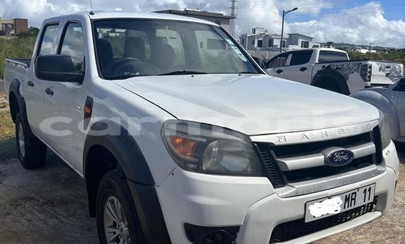 Buy Used Ford Ranger White Car in Arsenal in Pamplemousses District Buy Used Ford Ranger White Car in Arsenal in Pamplemousses District
