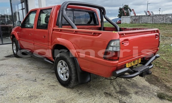 Buy Used Isuzu D–MAX Red Car in Anse La Raie in Rivière du Rempart District Buy Used Isuzu D–MAX Red Car in Anse La Raie in Rivière du Rempart District