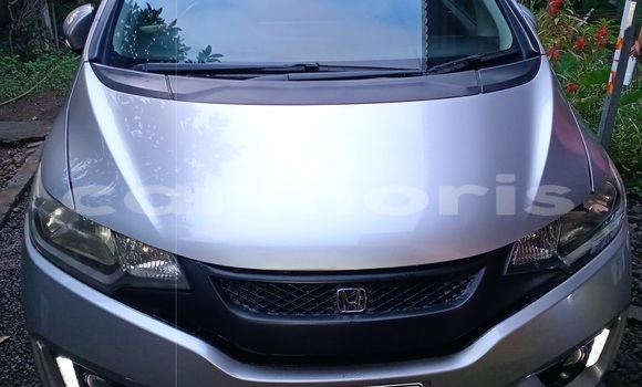 Buy Used Honda fit Silver Car in Pamplemousses in Pamplemousses District Buy Used Honda fit Silver Car in Pamplemousses in Pamplemousses District