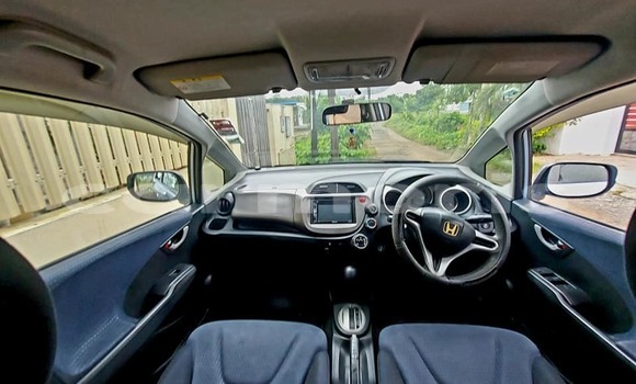 Buy Used Honda fit Other Car in Arsenal in Pamplemousses District Buy Used Honda fit Other Car in Arsenal in Pamplemousses District