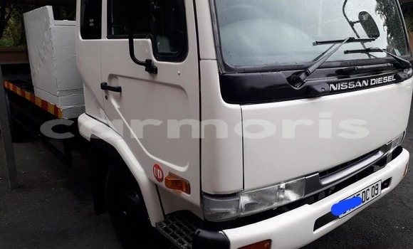 Buy Used Nissan Urvan White Car in Anse La Raie in Rivière du Rempart District Buy Used Nissan Urvan White Car in Anse La Raie in Rivière du Rempart District