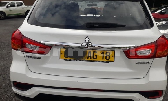 Buy Used Mitsubishi ASX White Car in Arsenal in Pamplemousses District Buy Used Mitsubishi ASX White Car in Arsenal in Pamplemousses District