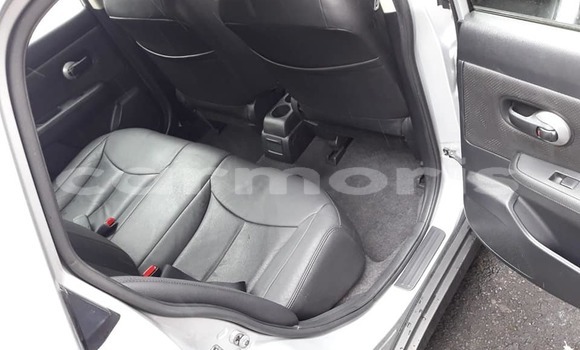 Buy Used Nissan Tiida Other Car in Arsenal in Pamplemousses District Buy Used Nissan Tiida Other Car in Arsenal in Pamplemousses District