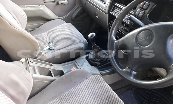 Buy Used Isuzu D-max Hi-Lander 2 dr White Car in Arsenal in Pamplemousses District Buy Used Isuzu D-max Hi-Lander 2 dr White Car in Arsenal in Pamplemousses District