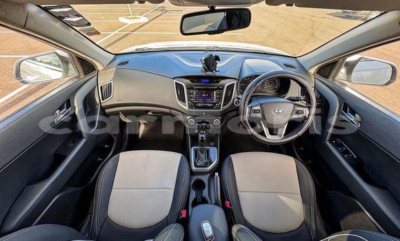 Buy Used Hyundai Creta White Car in Anse La Raie in Rivière du Rempart District Buy Used Hyundai Creta White Car in Anse La Raie in Rivière du Rempart District