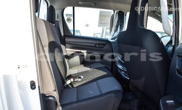 Buy Import Toyota Hilux White Car in Import - Dubai in Agalega Islands Buy Import Toyota Hilux White Car in Import - Dubai in Agalega Islands