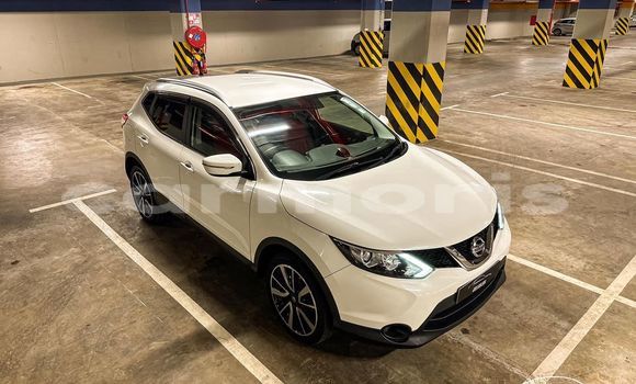 Buy Used Nissan Qashqai White Car in Baie du Cap in Savanne District Buy Used Nissan Qashqai White Car in Baie du Cap in Savanne District