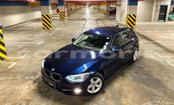 Buy Used BMW 1er Blue Car in Anse La Raie in Rivière du Rempart District