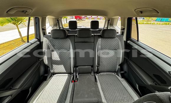 Buy Used Volkswagen Tiguan Blue Car in Arsenal in Pamplemousses District Buy Used Volkswagen Tiguan Blue Car in Arsenal in Pamplemousses District