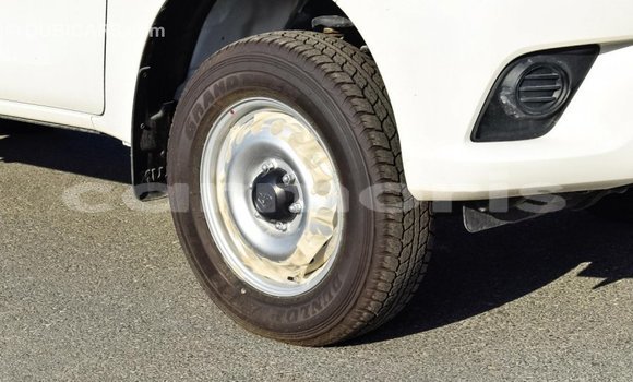 Buy Import Toyota Hilux White Car in Import - Dubai in Agalega Islands Buy Import Toyota Hilux White Car in Import - Dubai in Agalega Islands