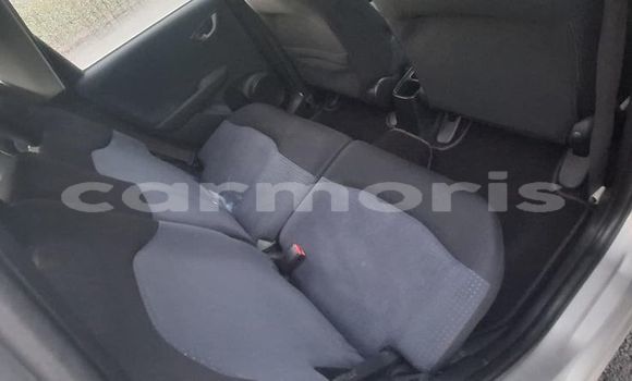 Buy Used Honda fit Other Car in Baie du Tombeau in Pamplemousses District Buy Used Honda fit Other Car in Baie du Tombeau in Pamplemousses District