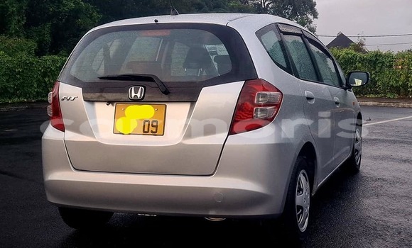Buy Used Honda fit Other Car in Baie du Tombeau in Pamplemousses District Buy Used Honda fit Other Car in Baie du Tombeau in Pamplemousses District