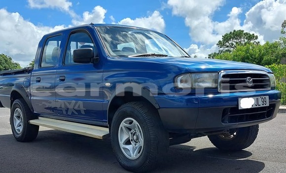 Buy Used Mazda BT-50 Blue Car in Baie du Cap in Savanne District Buy Used Mazda BT-50 Blue Car in Baie du Cap in Savanne District