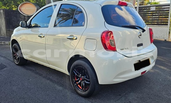 Buy Used Nissan March White Car in Baie du Cap in Savanne District Buy Used Nissan March White Car in Baie du Cap in Savanne District