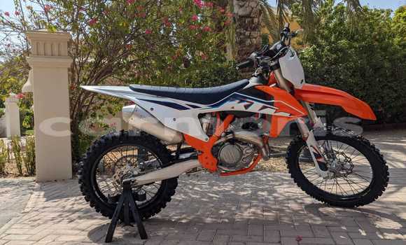 Buy Used KTM 450 Beige Bike in Port Louis in Port Louis District