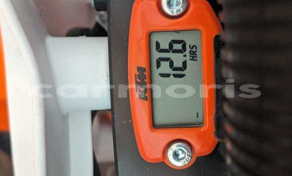 Buy Used KTM 450 Beige Bike in Port Louis in Port Louis District Buy Used KTM 450 Beige Bike in Port Louis in Port Louis District