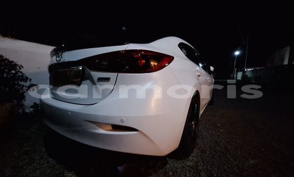 Buy Used Mazda 3 Other Car in Amaury in Rivière du Rempart District Buy Used Mazda 3 Other Car in Amaury in Rivière du Rempart District