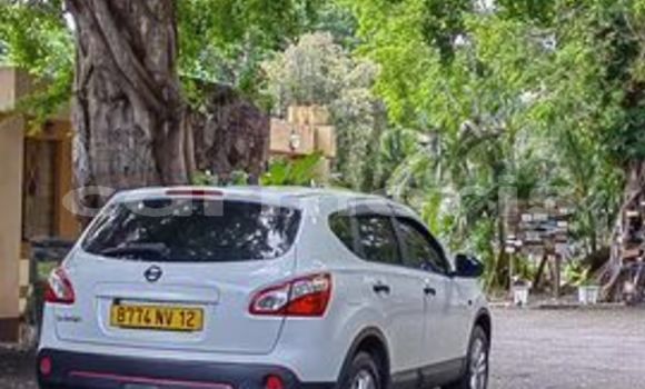 Buy Used Nissan Qashqai Other Car in Arsenal in Pamplemousses District Buy Used Nissan Qashqai Other Car in Arsenal in Pamplemousses District