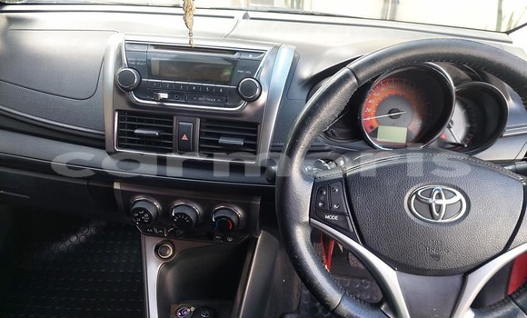 Buy Used Toyota Yaris Red Car in Baie du Cap in Savanne District Buy Used Toyota Yaris Red Car in Baie du Cap in Savanne District