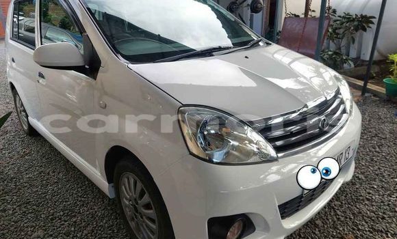 Buy Used Perodua Nautica White Car in Baie du Cap in Savanne District Buy Used Perodua Nautica White Car in Baie du Cap in Savanne District