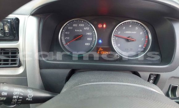 Buy Used Perodua Nautica White Car in Baie du Cap in Savanne District Buy Used Perodua Nautica White Car in Baie du Cap in Savanne District