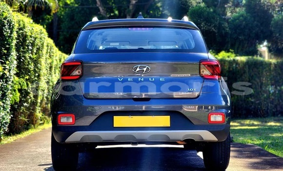 Buy Used Hyundai Verna Other Car in Anse La Raie in Rivière du Rempart District Buy Used Hyundai Verna Other Car in Anse La Raie in Rivière du Rempart District